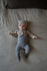 Håndstrikket babylue - Beige