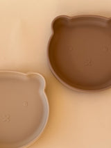 Giftfri barntallrik i silikon med sugpropp beige Cuddlie